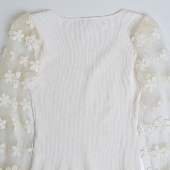 Anthropologie DOLAN Sheer Sleeve Appliqué Sweater Floral Fairy Whimsy Ivory - Picture 7 of 12